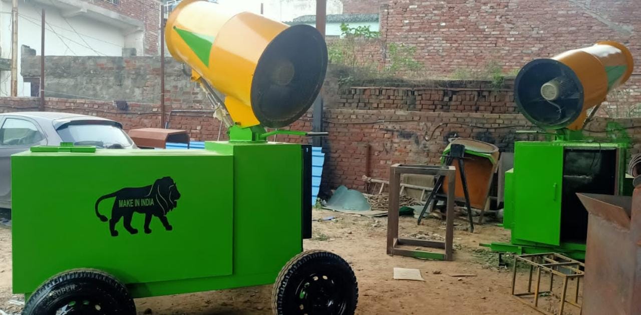 Empower anti smog cannon spraying fine mist — dust suppression