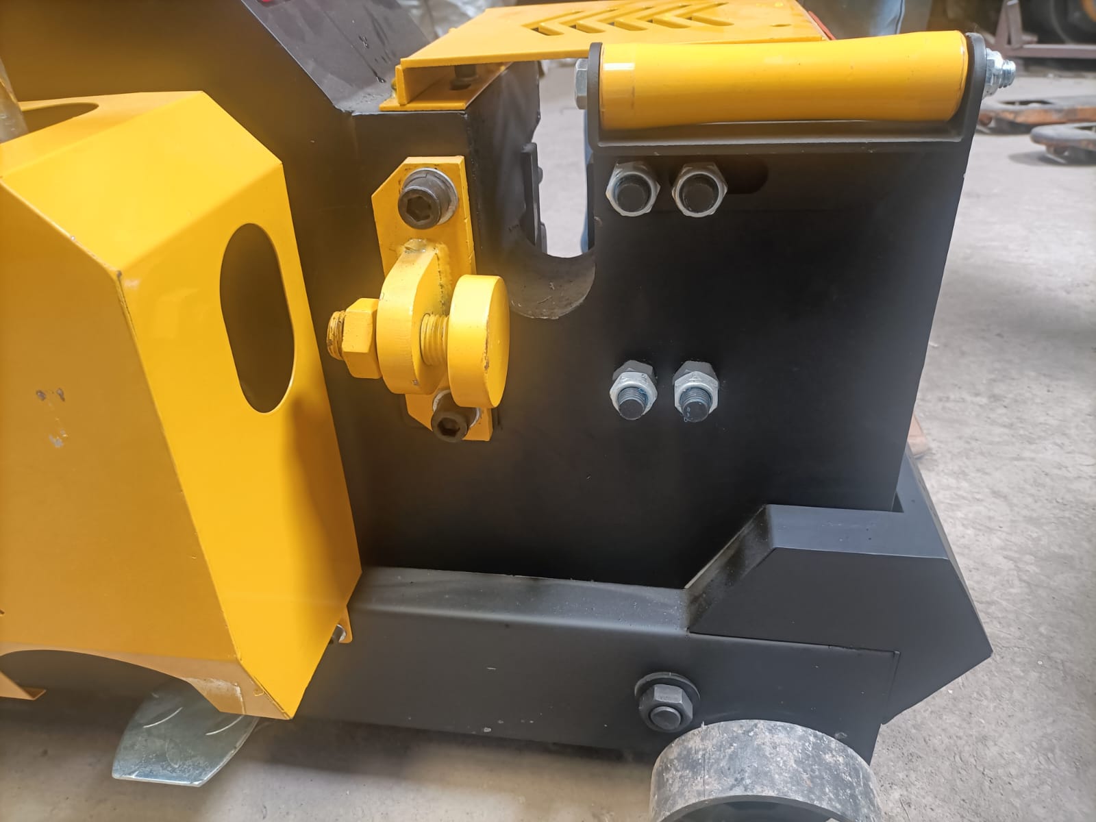 Bar Cutting Machine GQ40 — gallery image