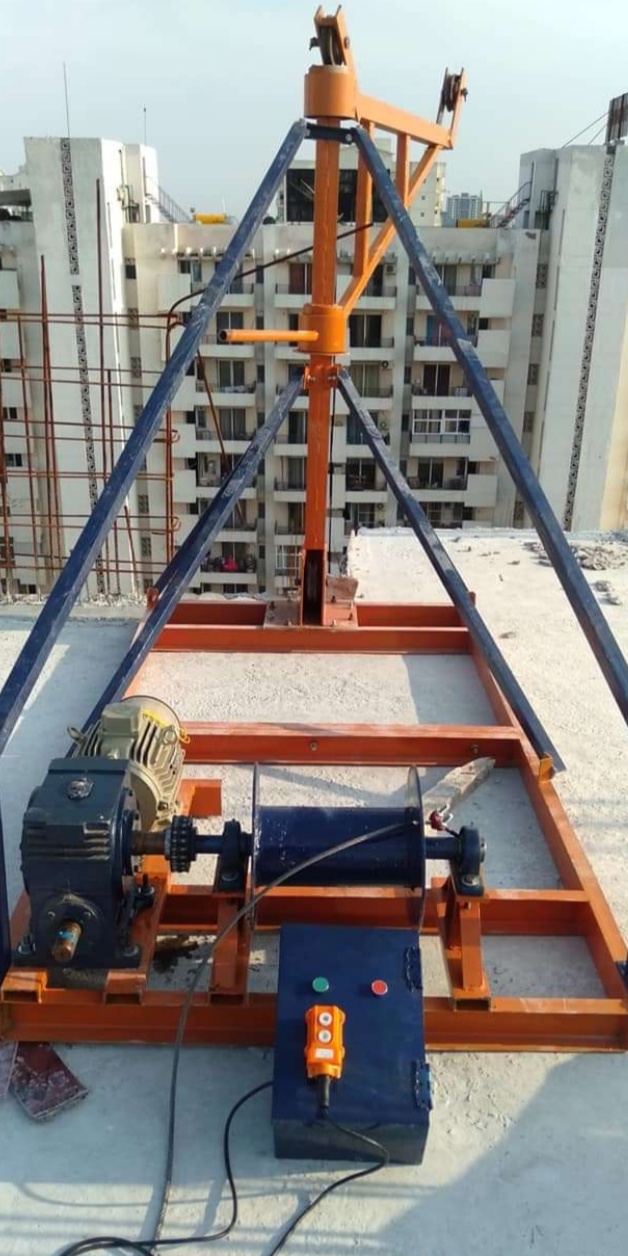 Monkey Lift / Material Hoist — gallery image
