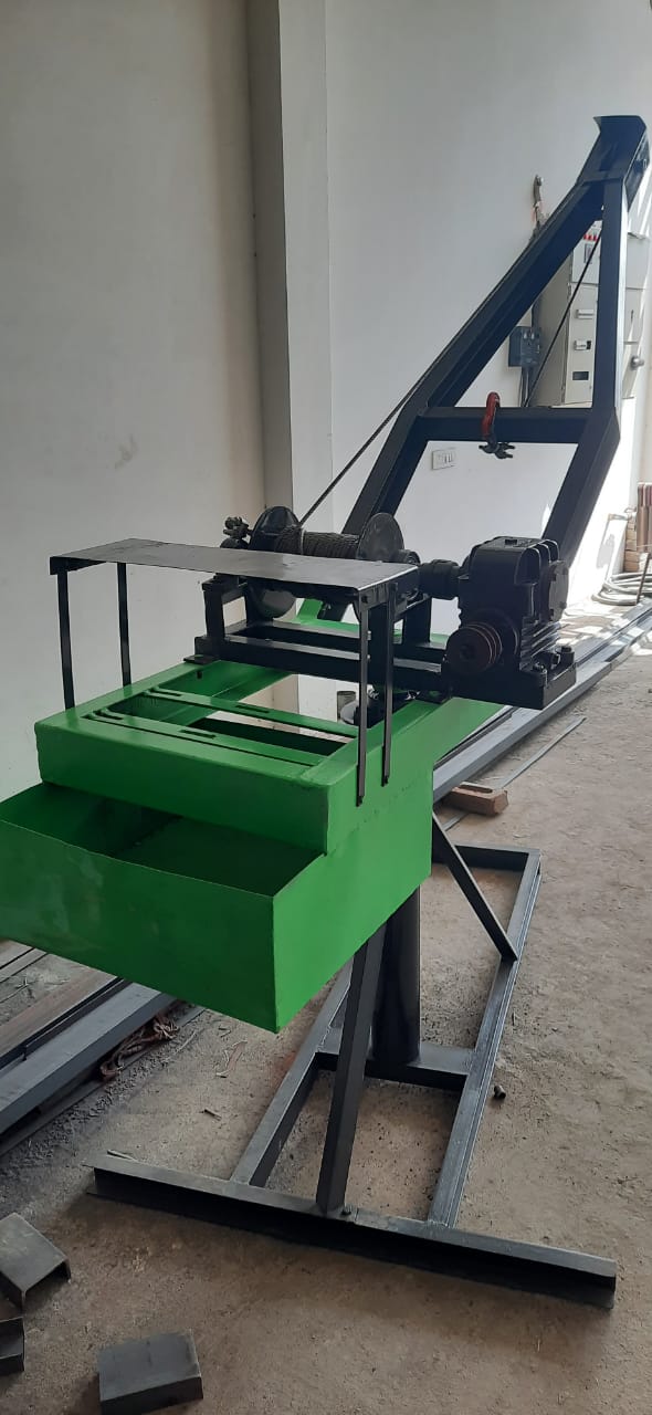 Monkey Lift / Material Hoist — gallery image