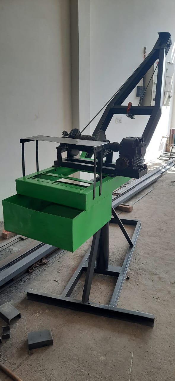 Monkey Lift / Material Hoist — gallery image